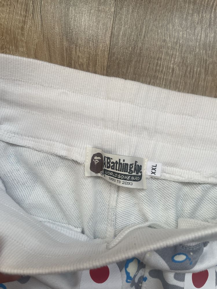 Vand pantaloni scurti bape glow in the dark