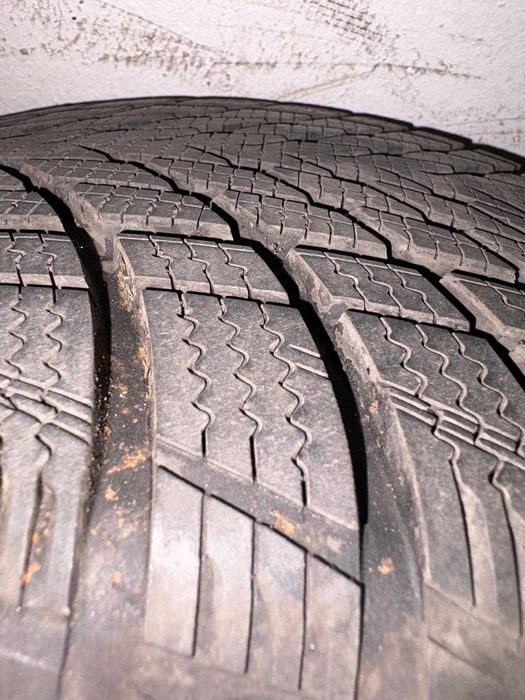 BMW 520 Jante Originale și Anvelope Iarnă Good Year 245/45 R18 H 2018