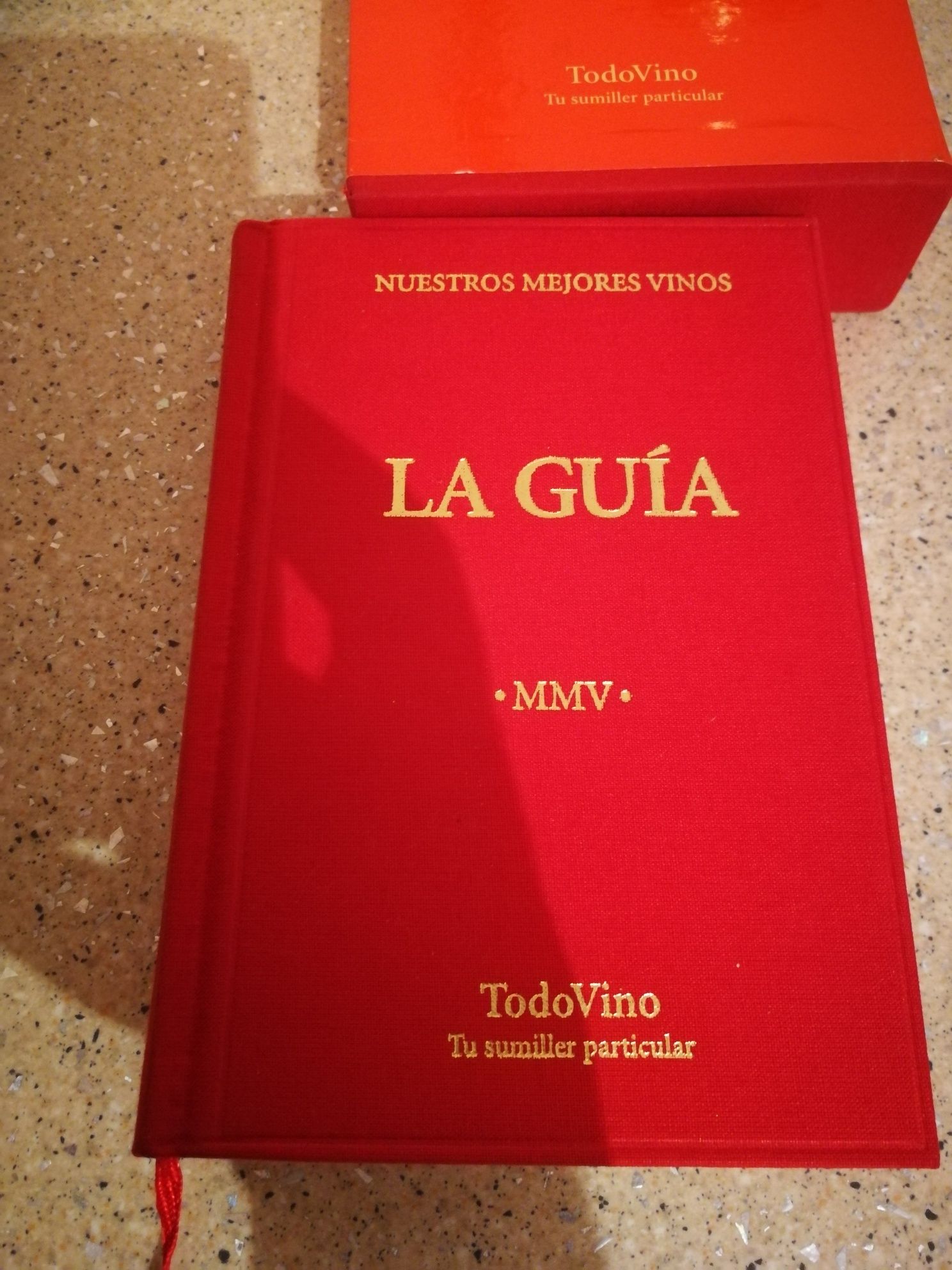 La guía - Guidul vinurilor, editie 2004 limba spaniola.