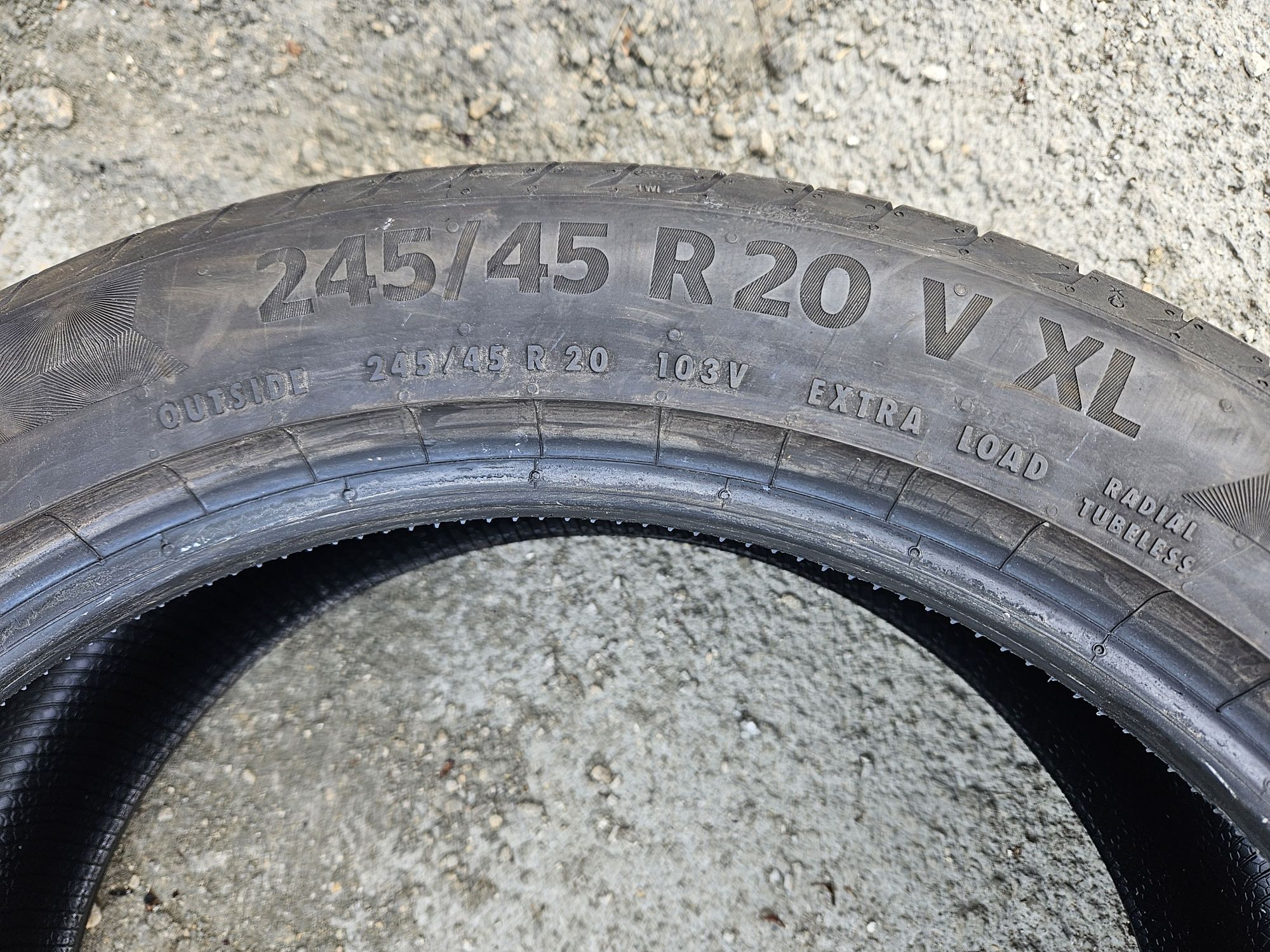 4бр. Летни гуми CONTINENTAL  Premium CONTACT 6 245/45 R20 103V XL