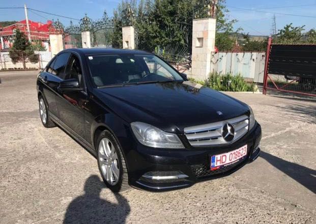 Vand masina mercedes