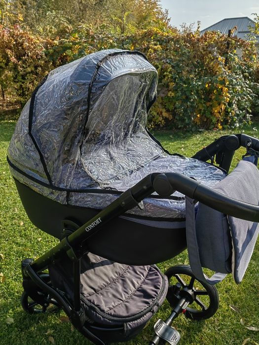 Коляска Pituso Confort