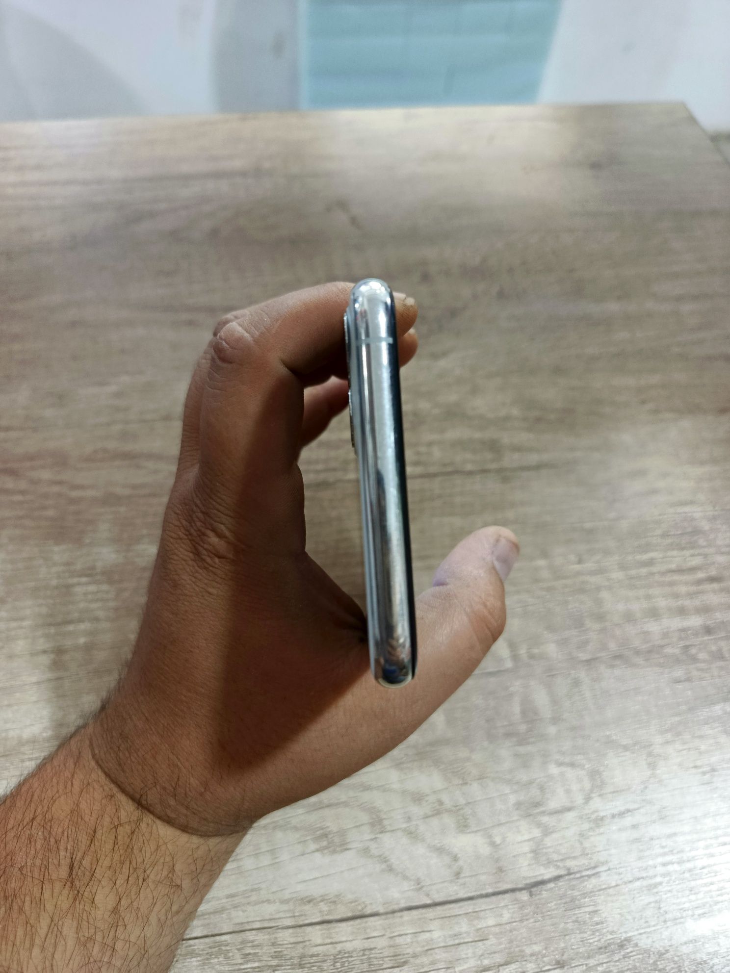 Продаётся iphone 11 pro max 256