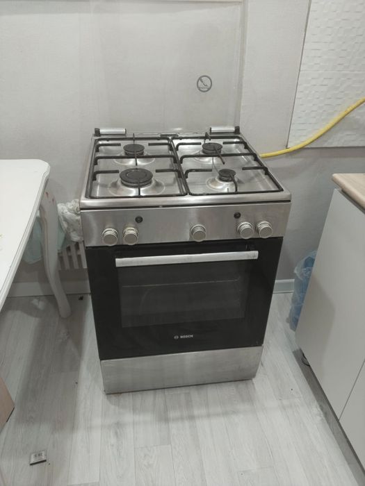Газ плита Bosch .
