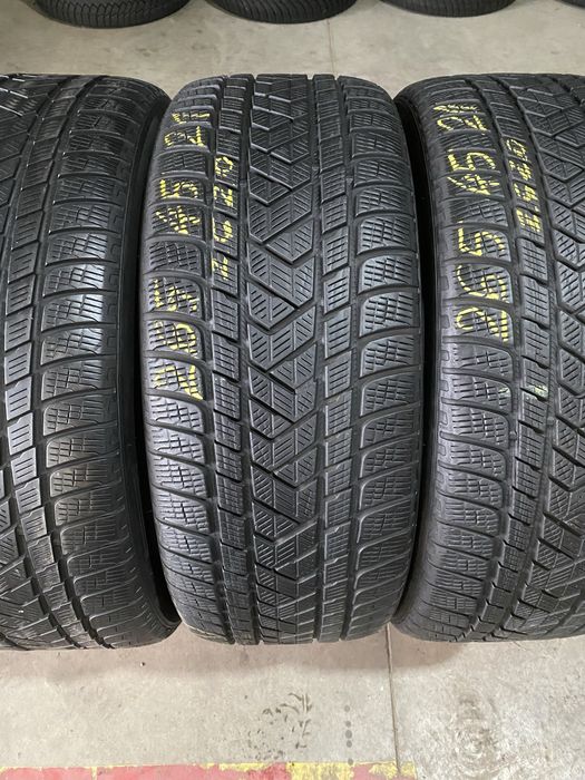 Anvelope iarna 265/45/21 Pirelli Scorpion Winter 265 45 21 R21