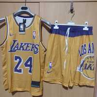 Compleu Lakers 24 Bryant și 6 James