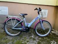 Vand bicicleta pentru fetite!