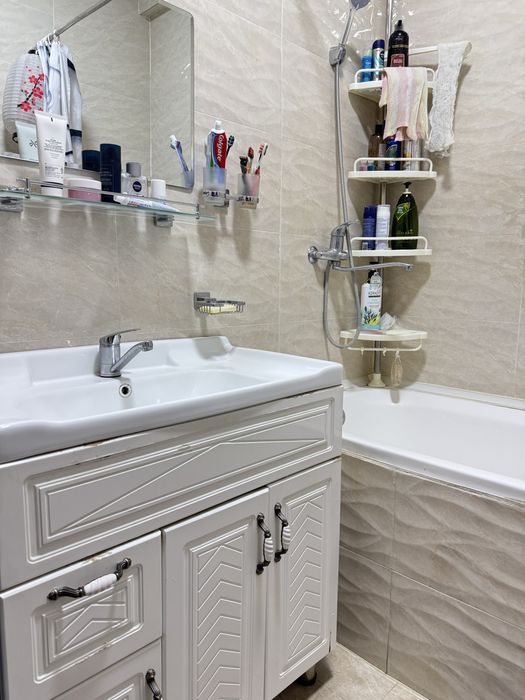 Продаются ванна и раковина! Vanna va rakovina sotiladi!