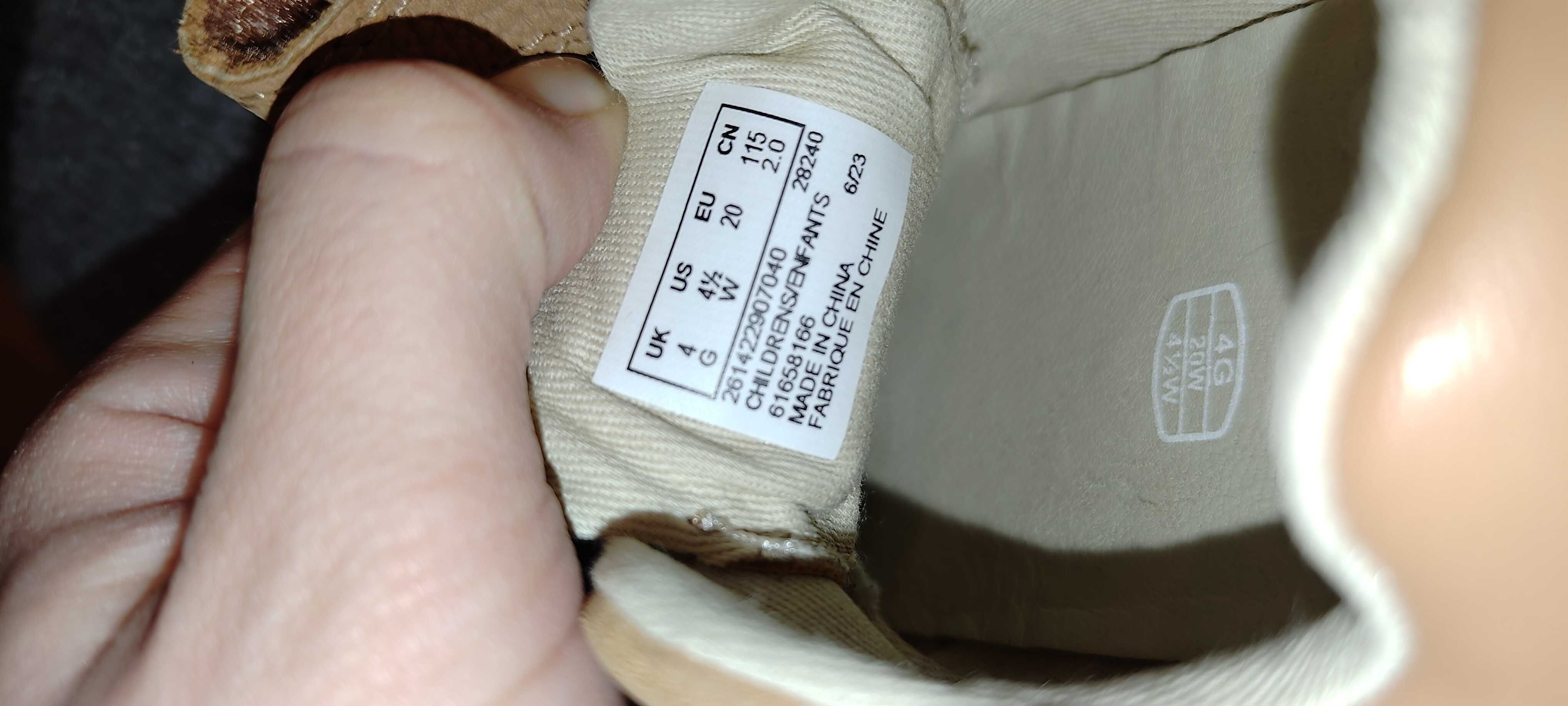 Детски обувки Clarks 20 номер