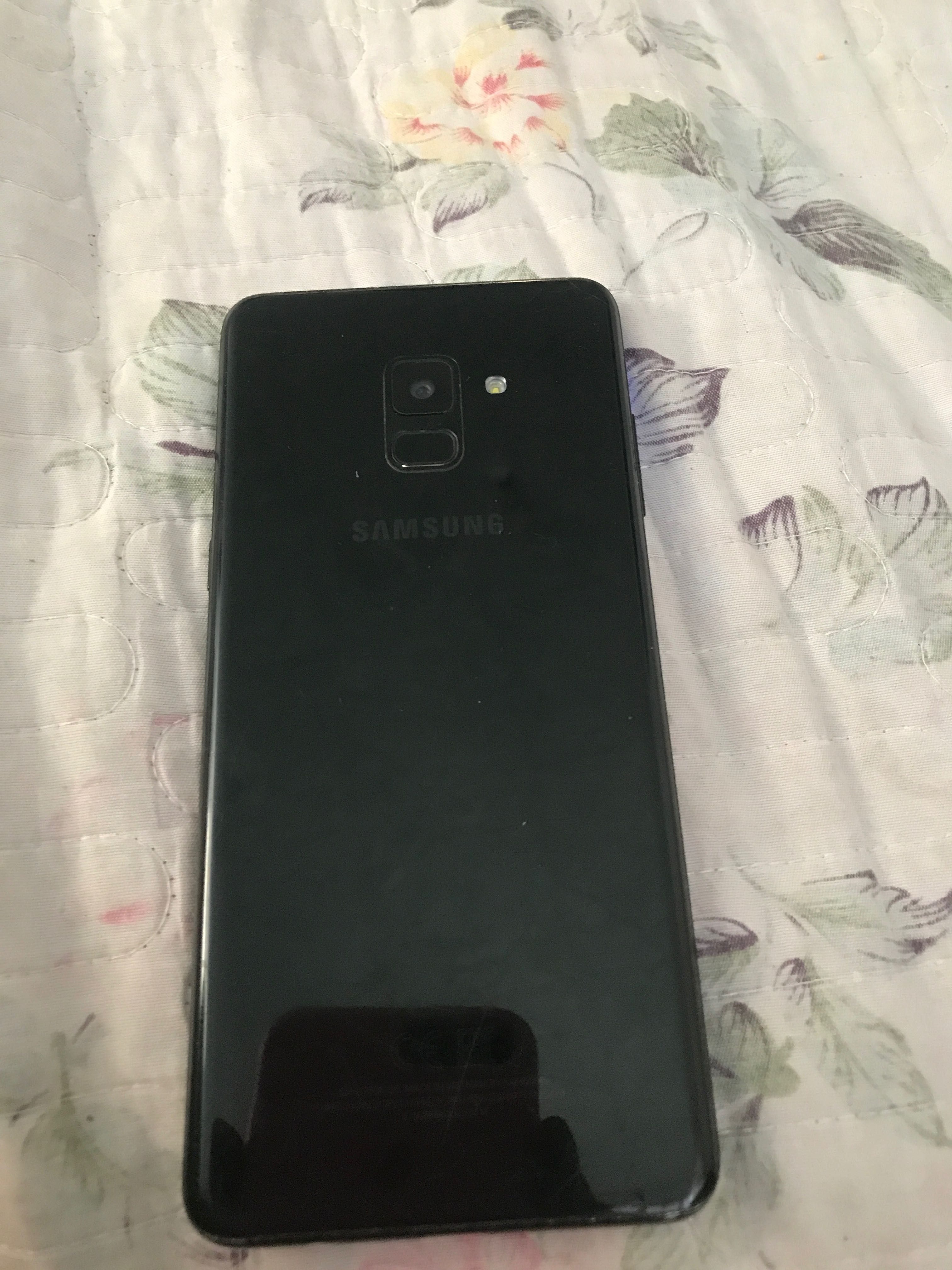 Samsung Galaxy A8+