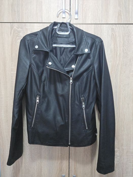 Кожено яке sinsay