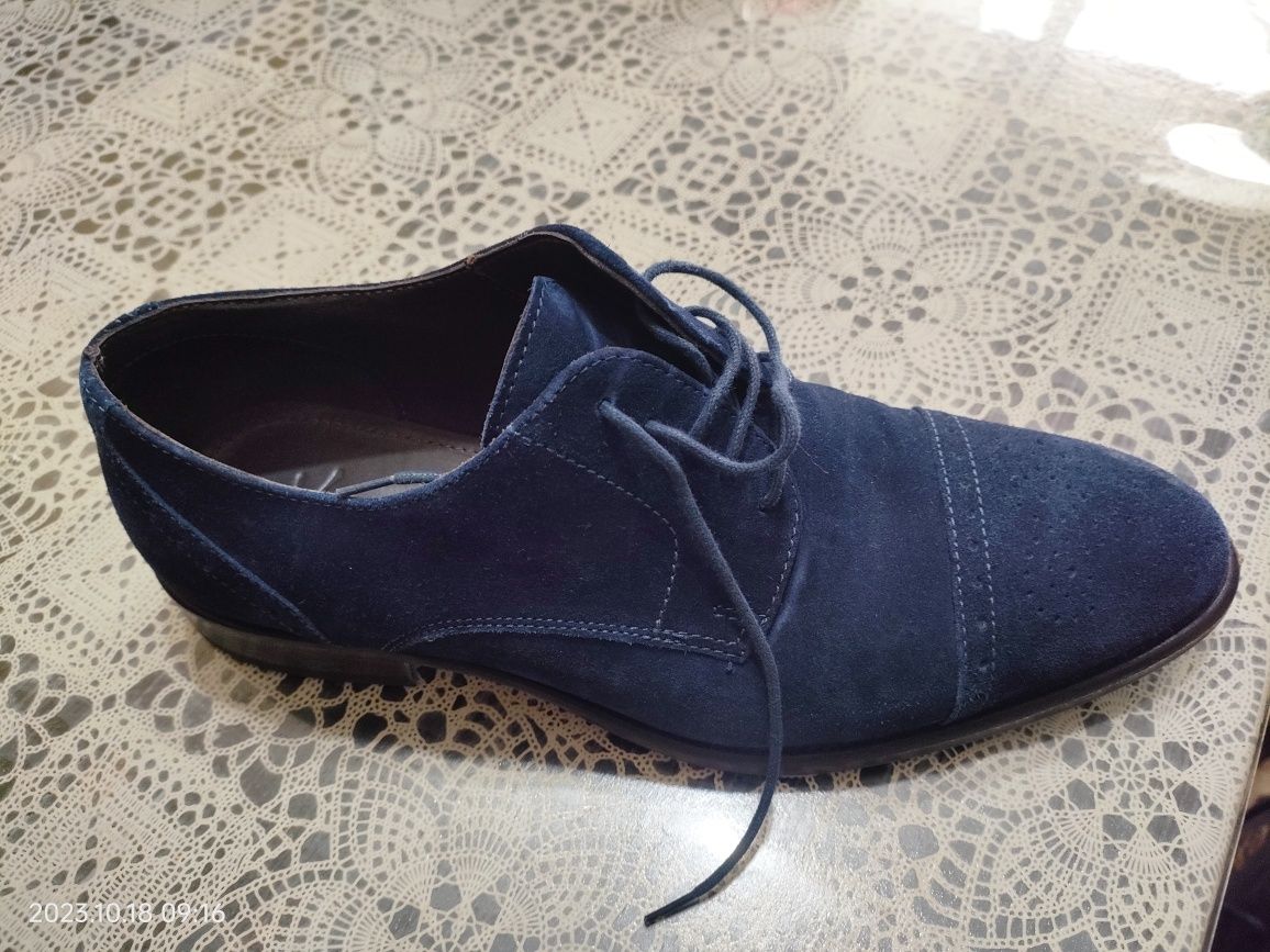 Pantofi eleganți