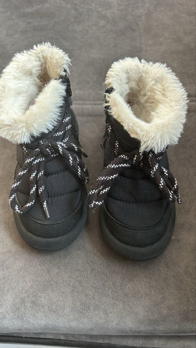Зимни боти Зара 26 размер унисекс модел