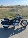 Motocicleta Honda Shadow VT 125