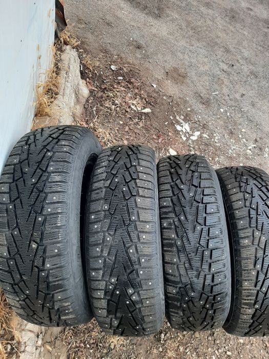 Продам шины 235/65//17  кардиант