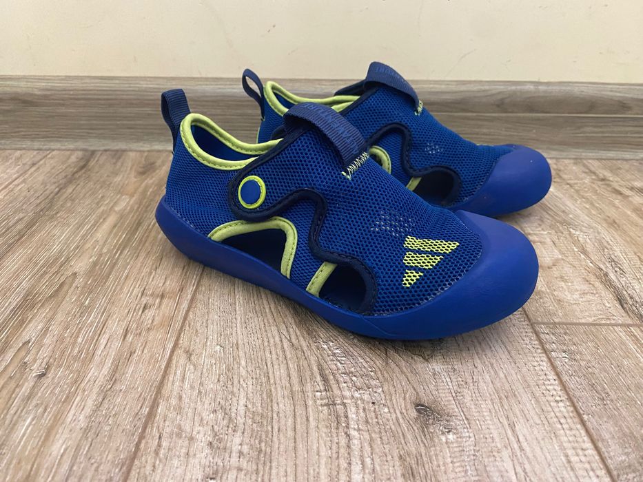 Adidas сандали за момче 30номер