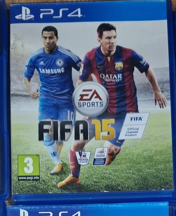 Ps4 slim с 2 джойстика и 3 игри