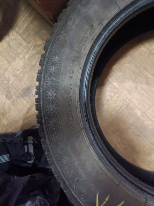 Комплект зимни гуми 15’