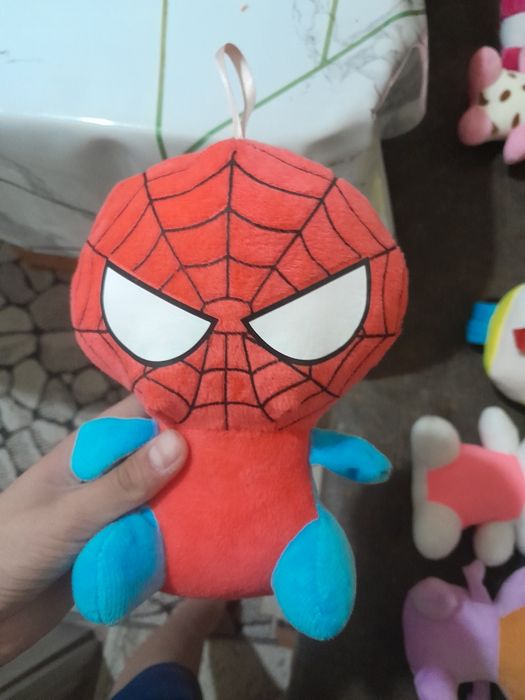 Ойыншықтар сатылады