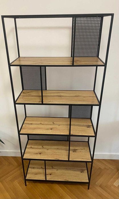 Комплект бюро и етажерка