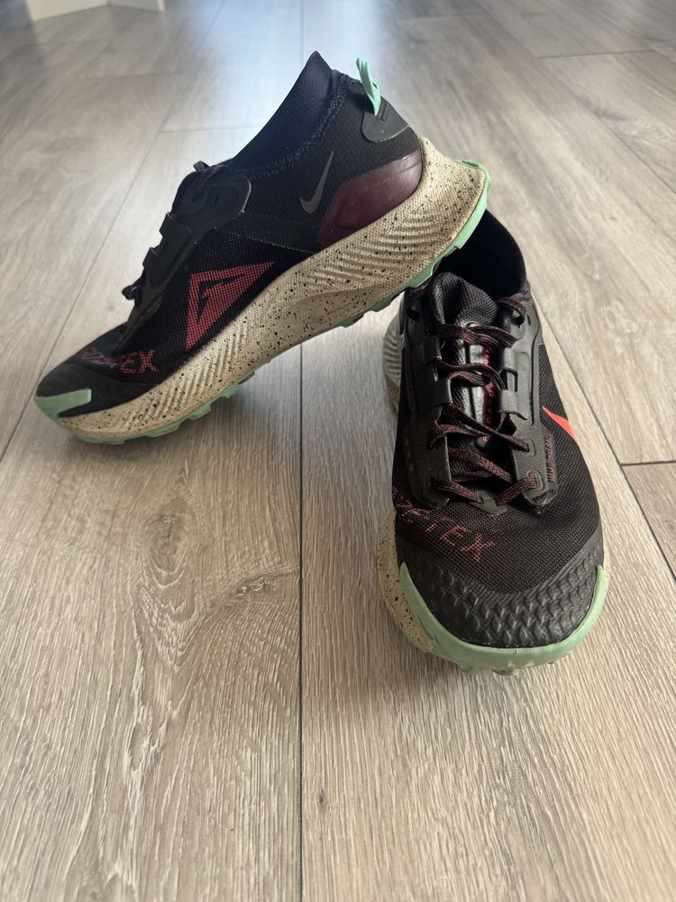 Маратонки Nike Trail