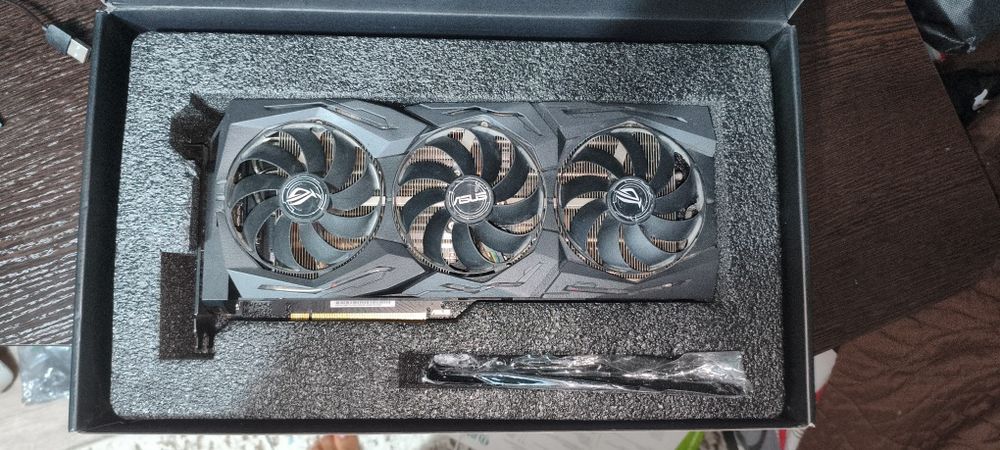 Asus rog strix RTX 2080 Ti 11GB GDDR6
Отличное состояние, куплена 3 го