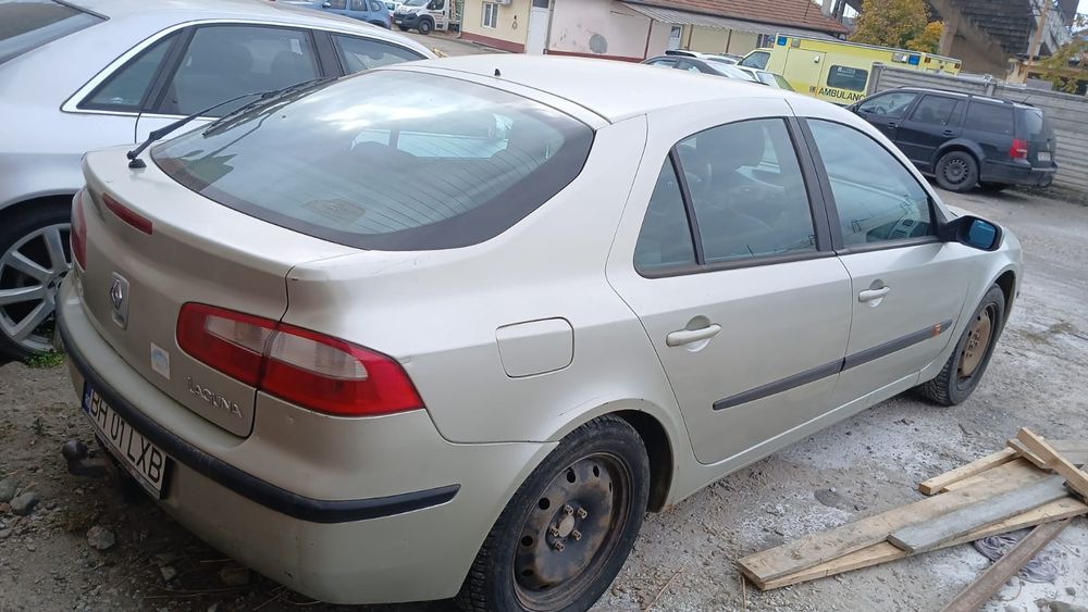 Vând Renault laguna