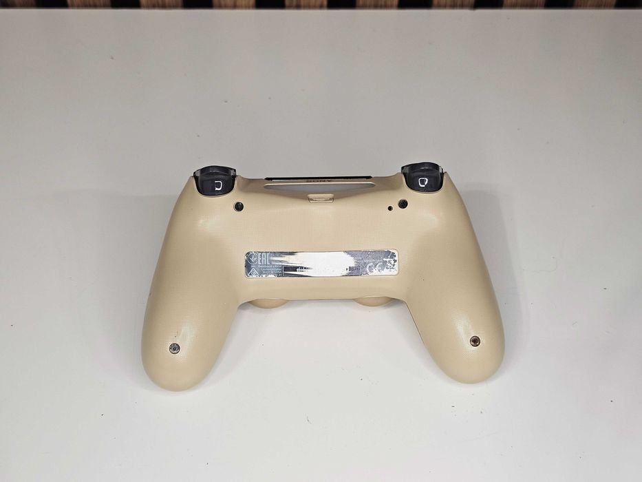 Sony Play Station 4 Gold Limited Edition