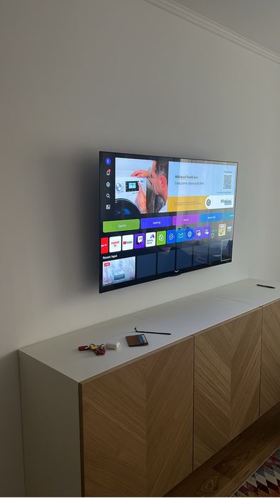 Montaj suport televizor perete