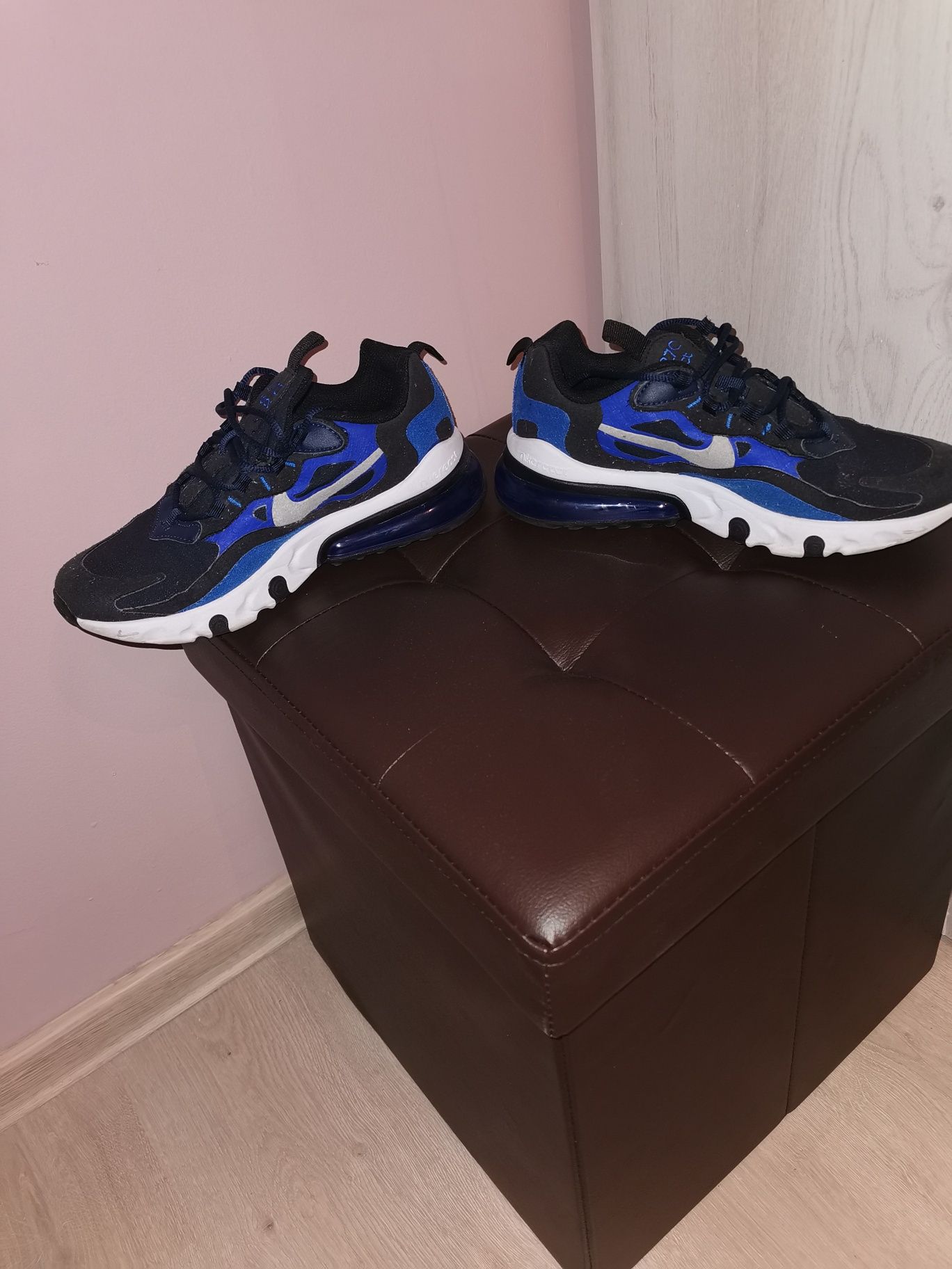 Nike react de damă