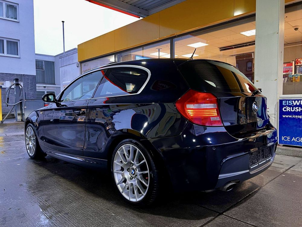 Stopuri triple LED BMW Seria 1 E87 E81 stanga + dreapta IMPECABILE