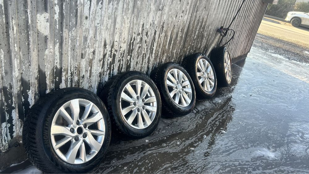 Диски оригинал киа R16 шины зима