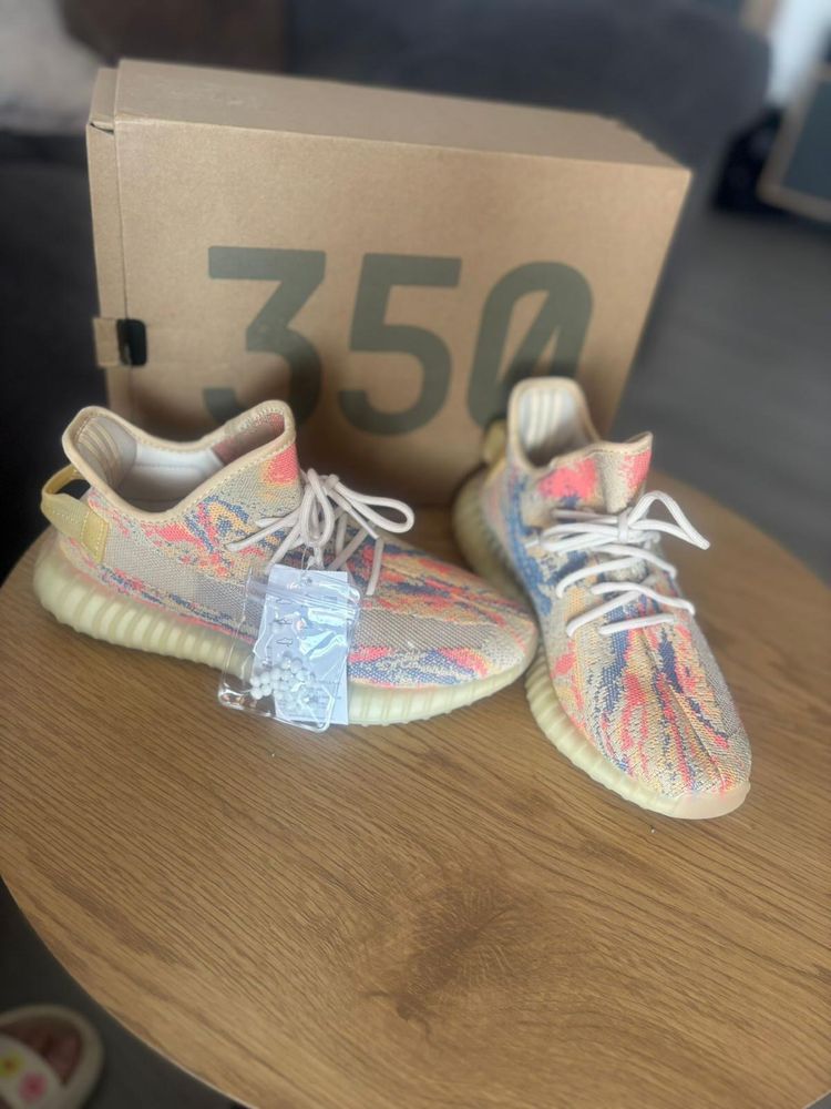 Adidas YEEZY marimea 40