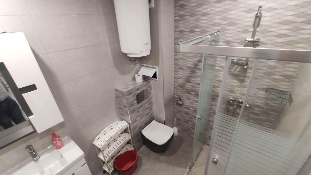 Дава се под наем Двустаен апартамент в Бургас, Изгрев - 60 кв.м за 459 € - Снимка #4