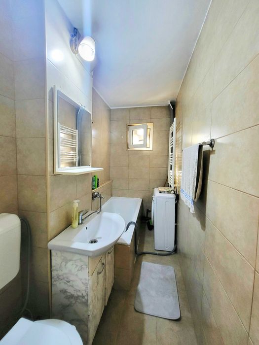 Apartament 3 camere de închiriat, zona Circumvalatiunii