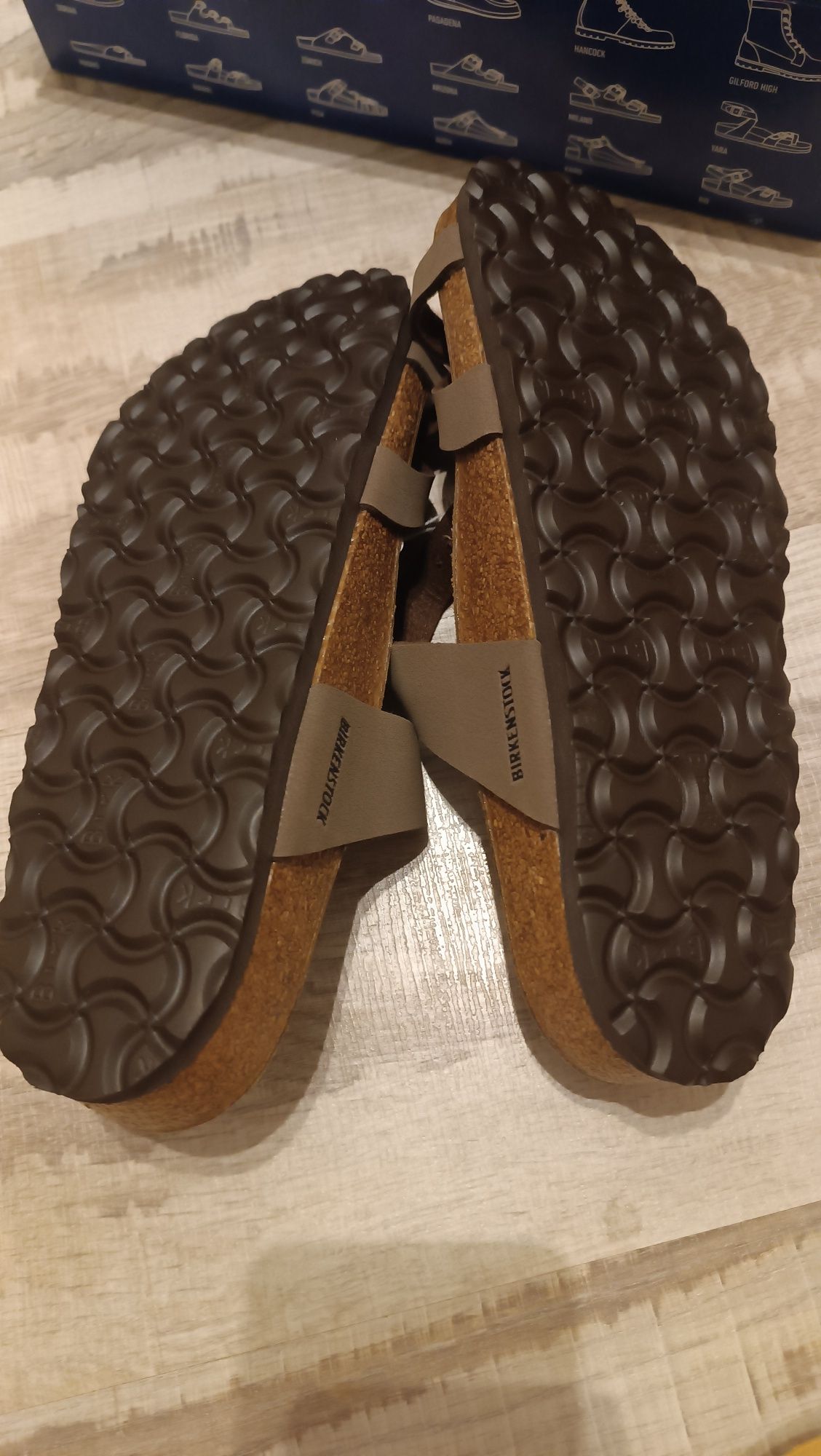 Birkenstock Mayari noi unisex din piele