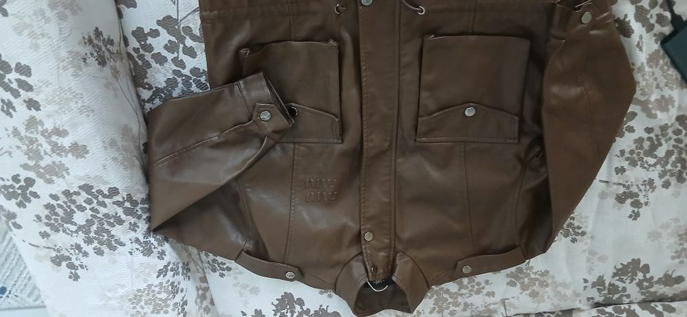 Курточка для девочки