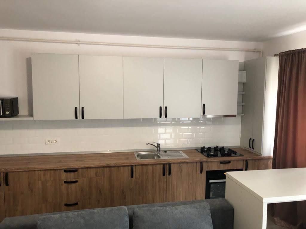 Apartament de inchiriat