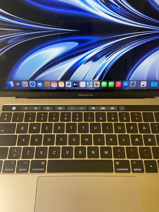 MacBook Pro 2017. Model A 1706