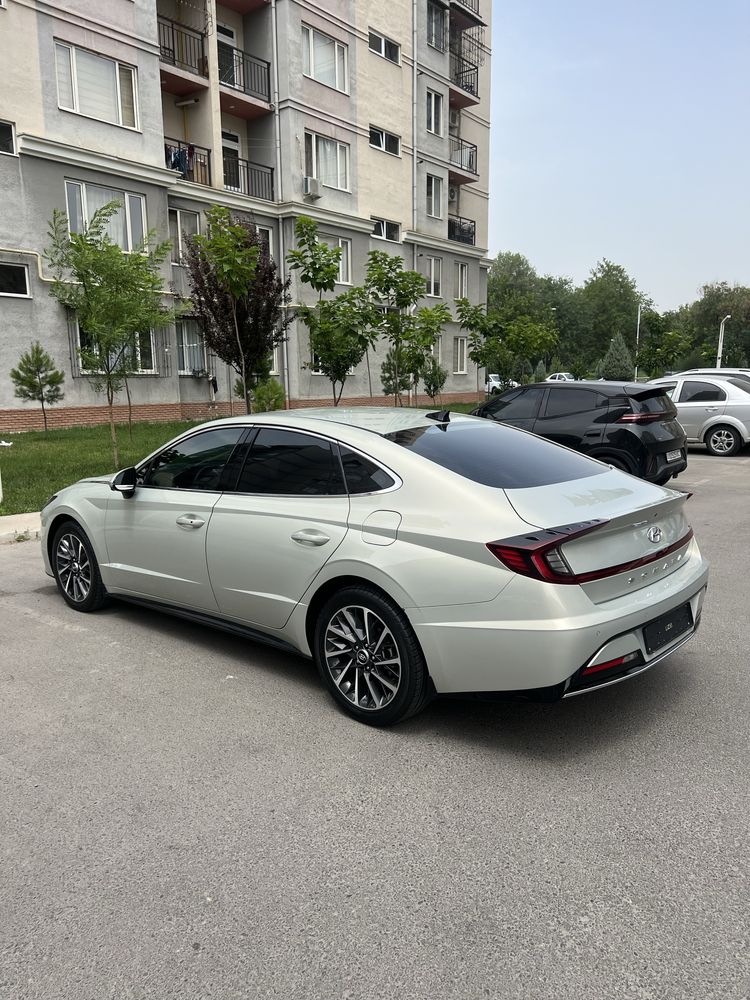 Срочно продается Hundai sanata