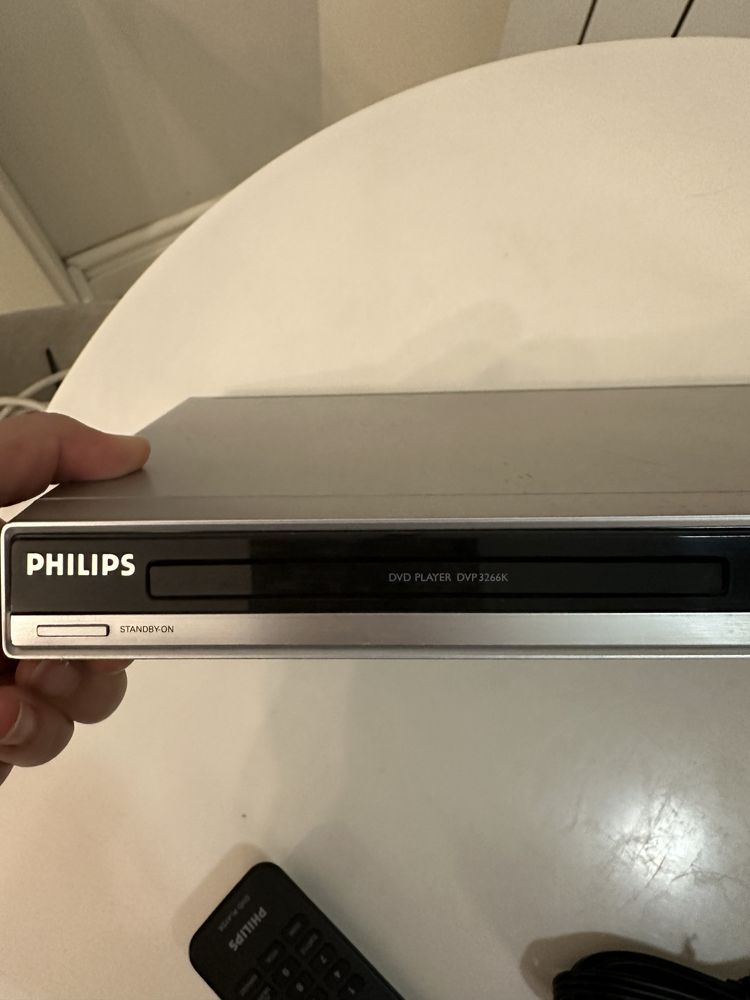 DVD проигрыватель Philips