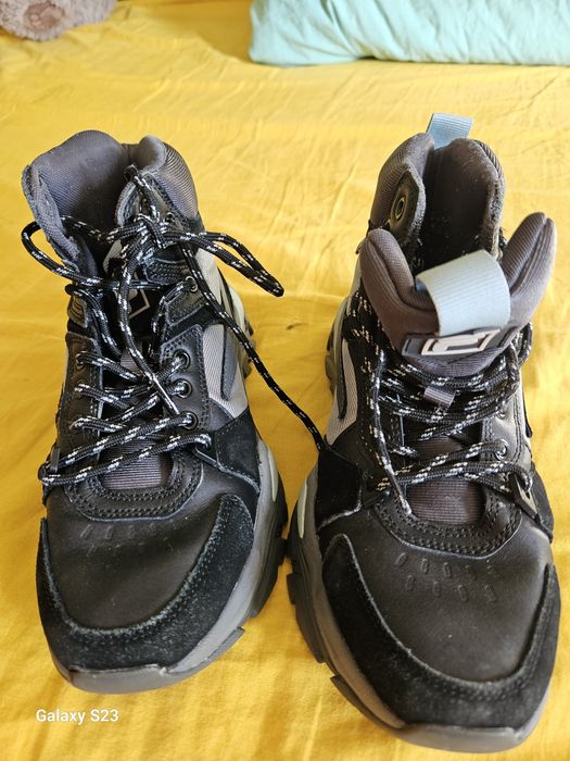 Сникърси Fila Electrove Desert Boot Wmn Сив