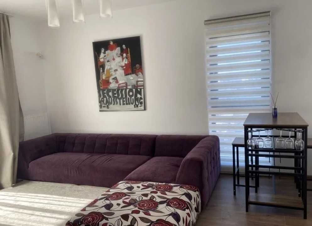 Дава се под наем Двустаен апартамент в Пловдив, Център - 60 кв.м за 265.2 € - Снимка #1