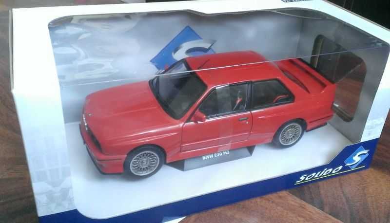 Macheta BMW M3 E30 EVO 'ursulet' rosu 1991 - Solido 1/18