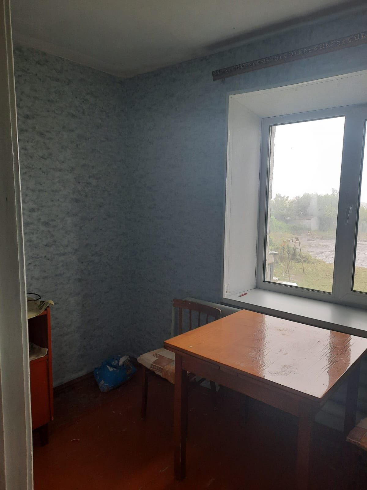Продам 2 комнатную квартиру в центре