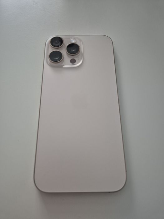 16 Pro Max 512gb 4cicluri