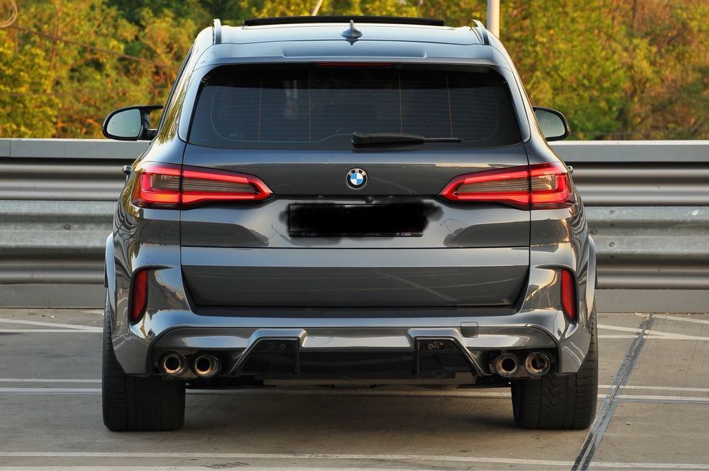 BMW  X5 M competition