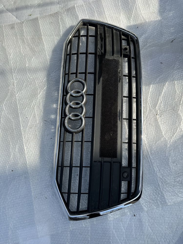 Grilă radiator audi a6.c8.4k.cod:4k0853651.