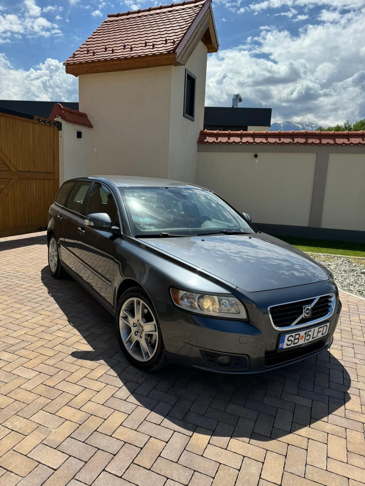 Vând Volvo V50 1.6