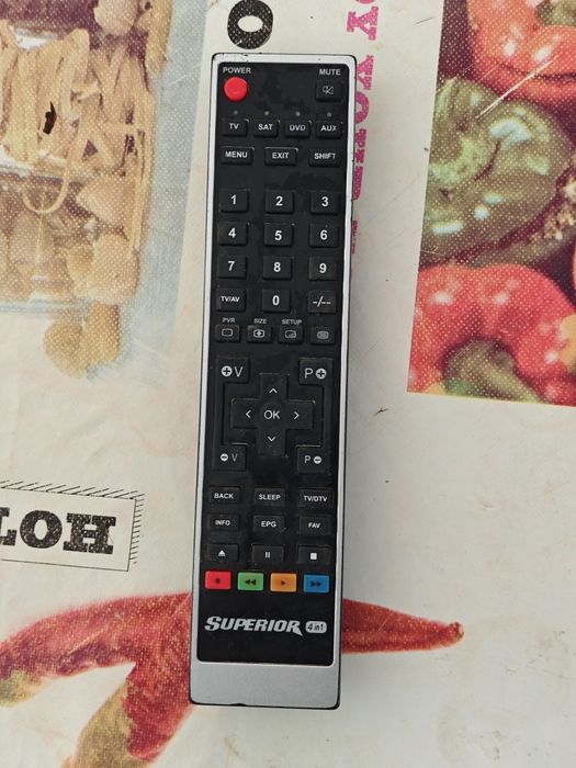 Telecomanda universala pt LCD Sharp nonsmart